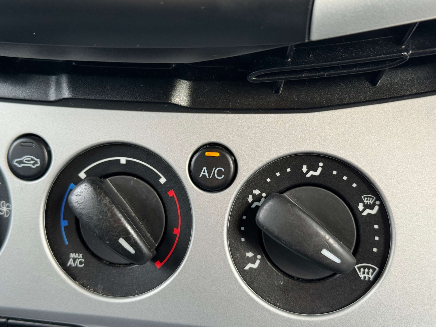 Used Ford Focus 2013 for sale - 77241088: Photo 23