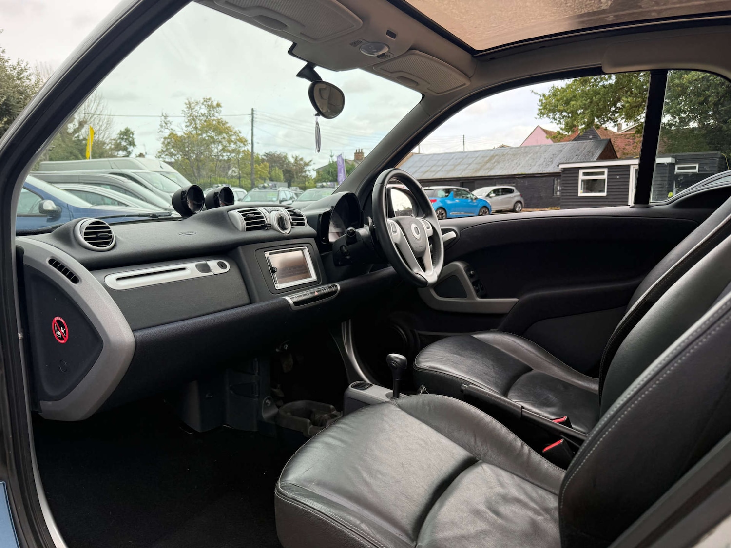 Used smart fortwo 2011 for sale - 76065858: Photo 13