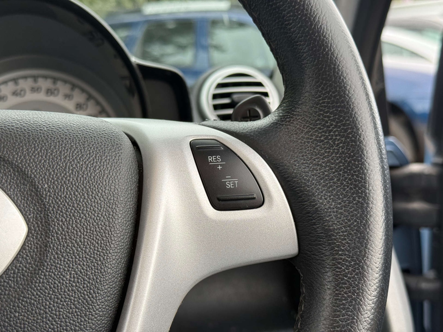 Used smart fortwo 2011 for sale - 76065858: Photo 24