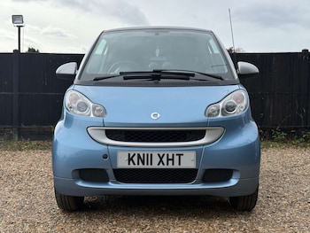 Used smart fortwo 2011 for sale - 76065858: Photo 2
