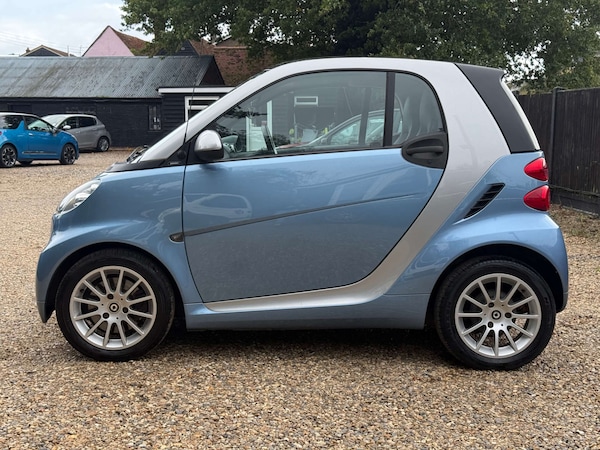 Used smart fortwo 2011 for sale - 76065858: Photo 4