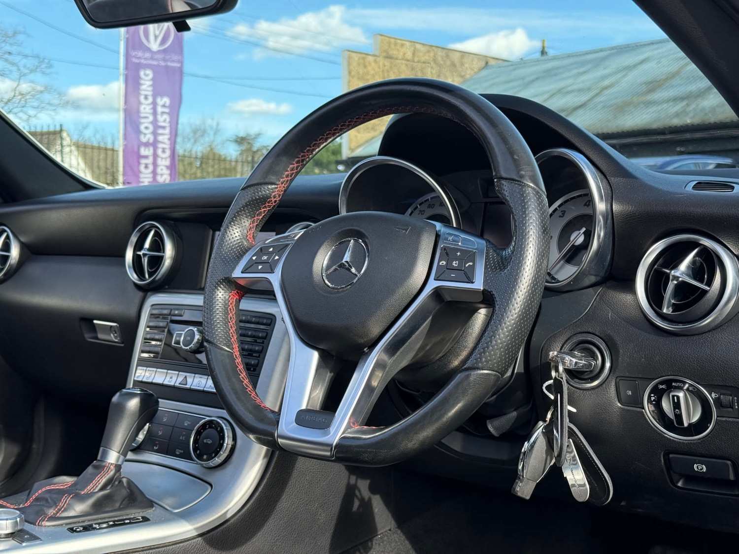 Used Mercedes-Benz SLK 2014 for sale - 78030914: Photo 12