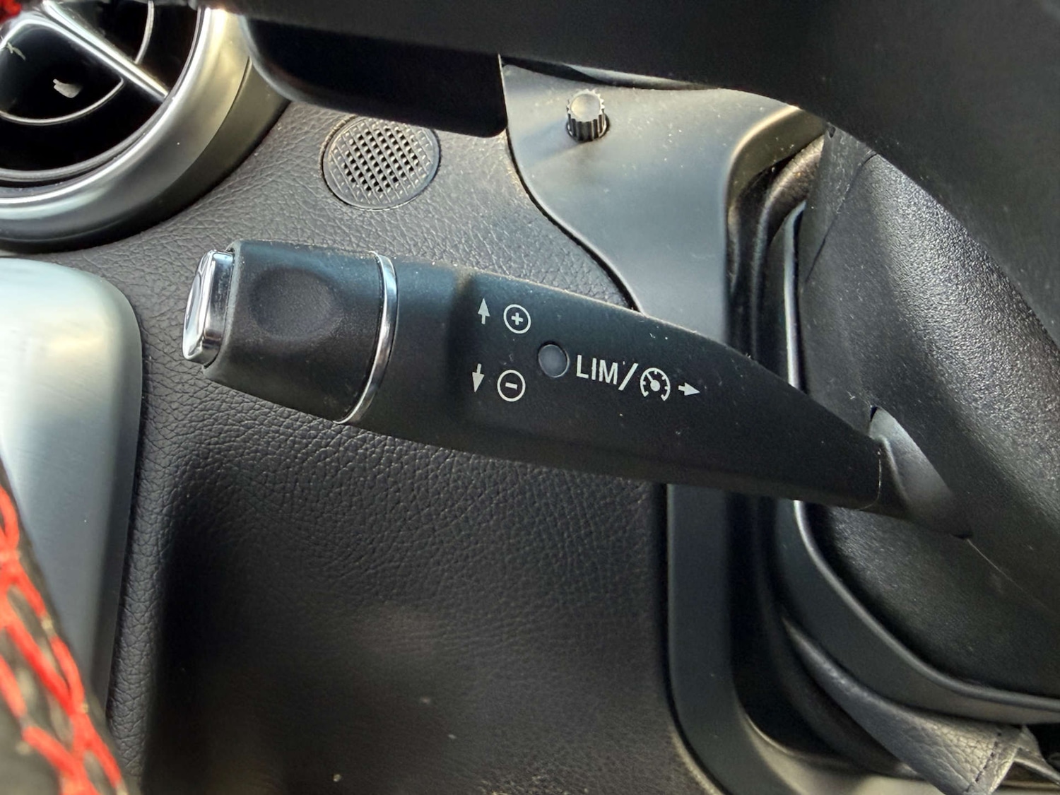 Used Mercedes-Benz SLK 2014 for sale - 78030914: Photo 24