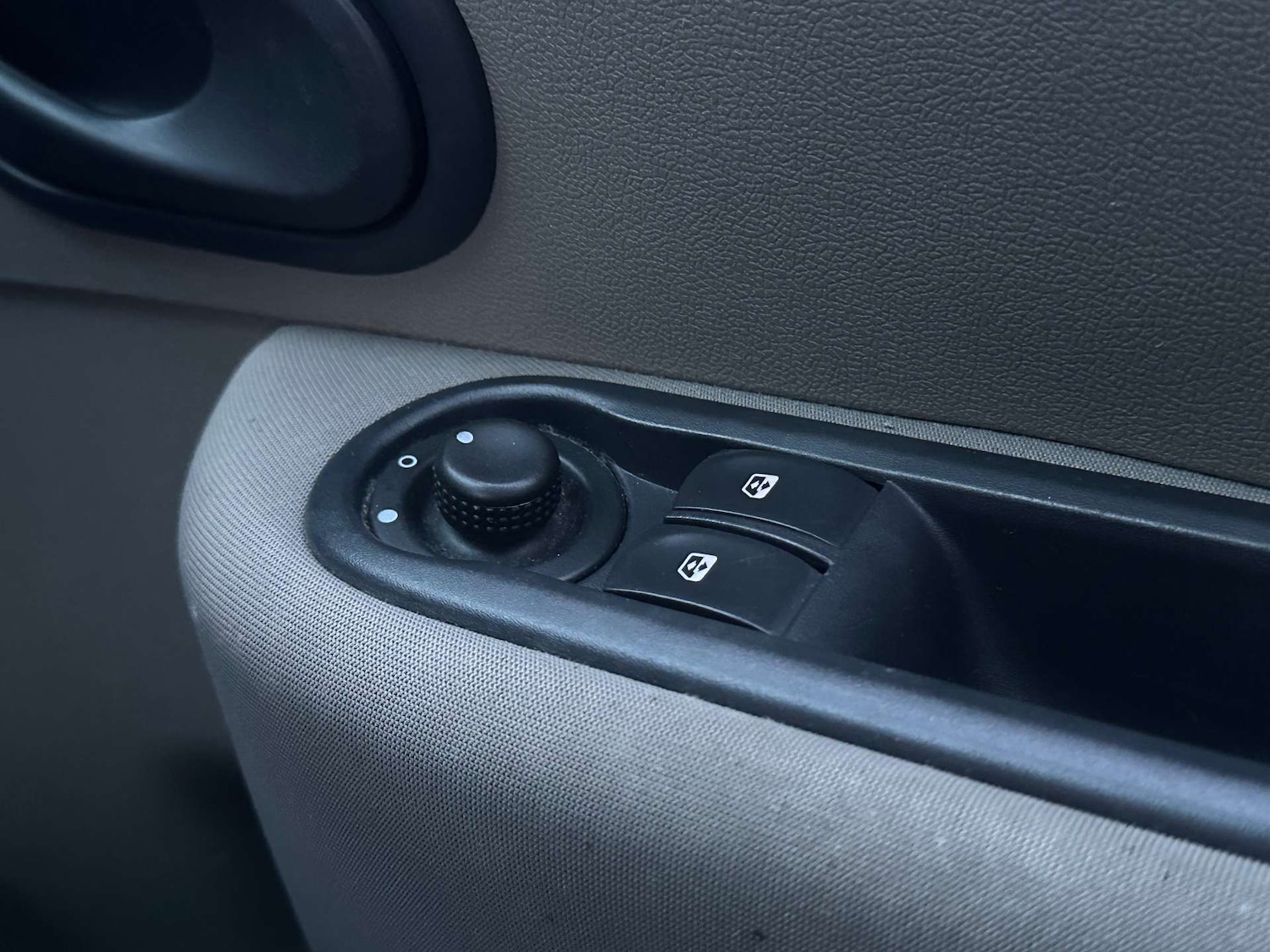 Used Renault Clio 2006 for sale - 77107837: Photo 23