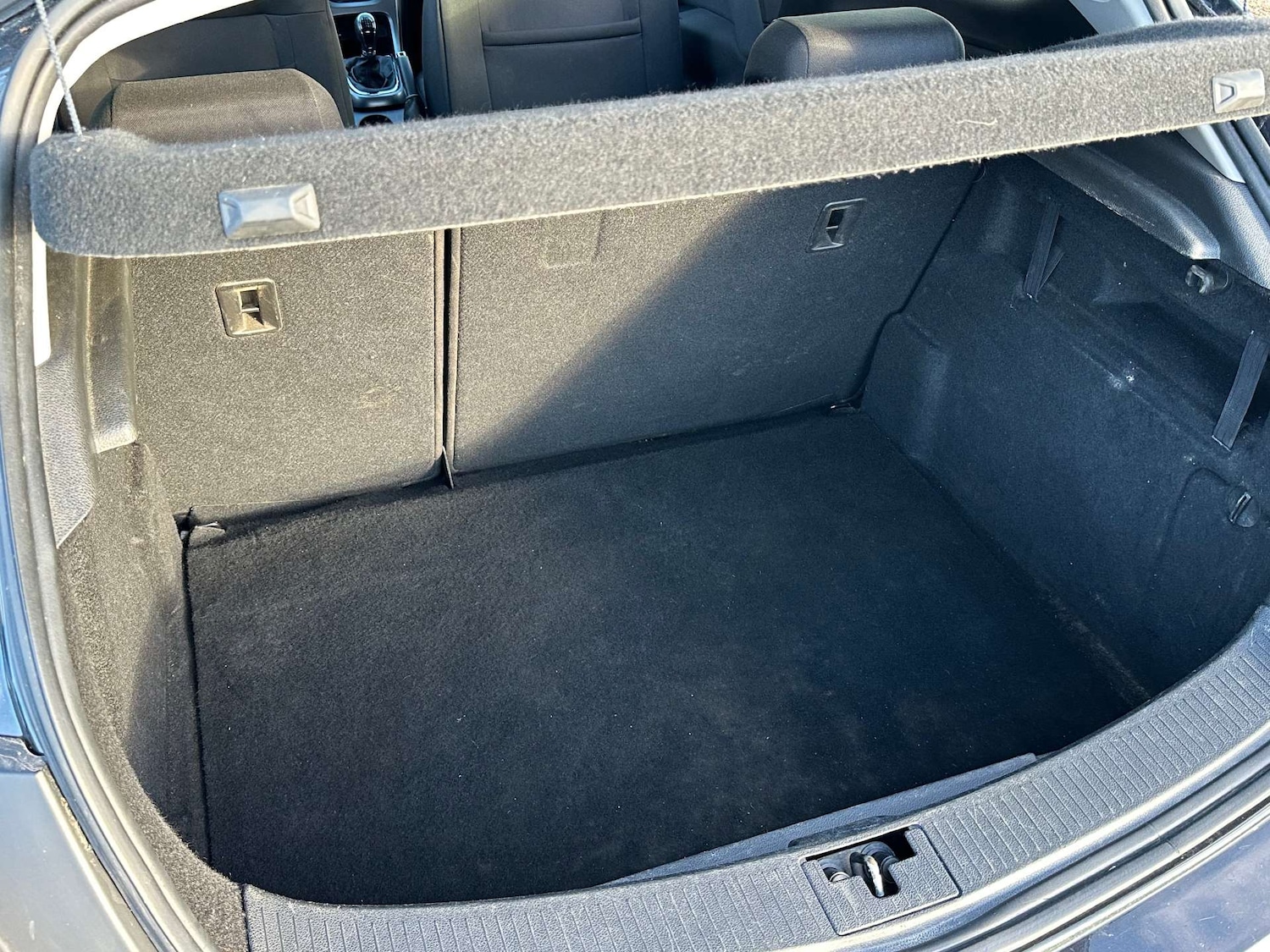 Used Vauxhall Astra 2015 for sale - 77022427: Photo 12