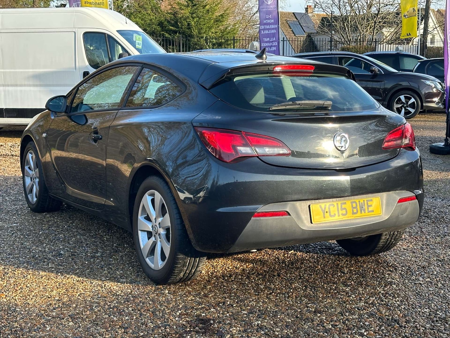 Used Vauxhall Astra 2015 for sale - 77022427: Photo 4