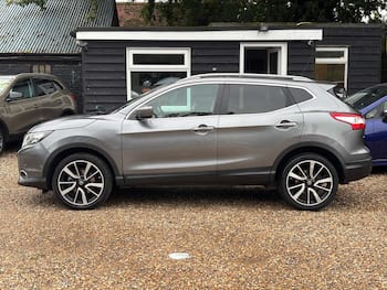 Used Nissan Qashqai 2015 for sale - 79832504: Photo