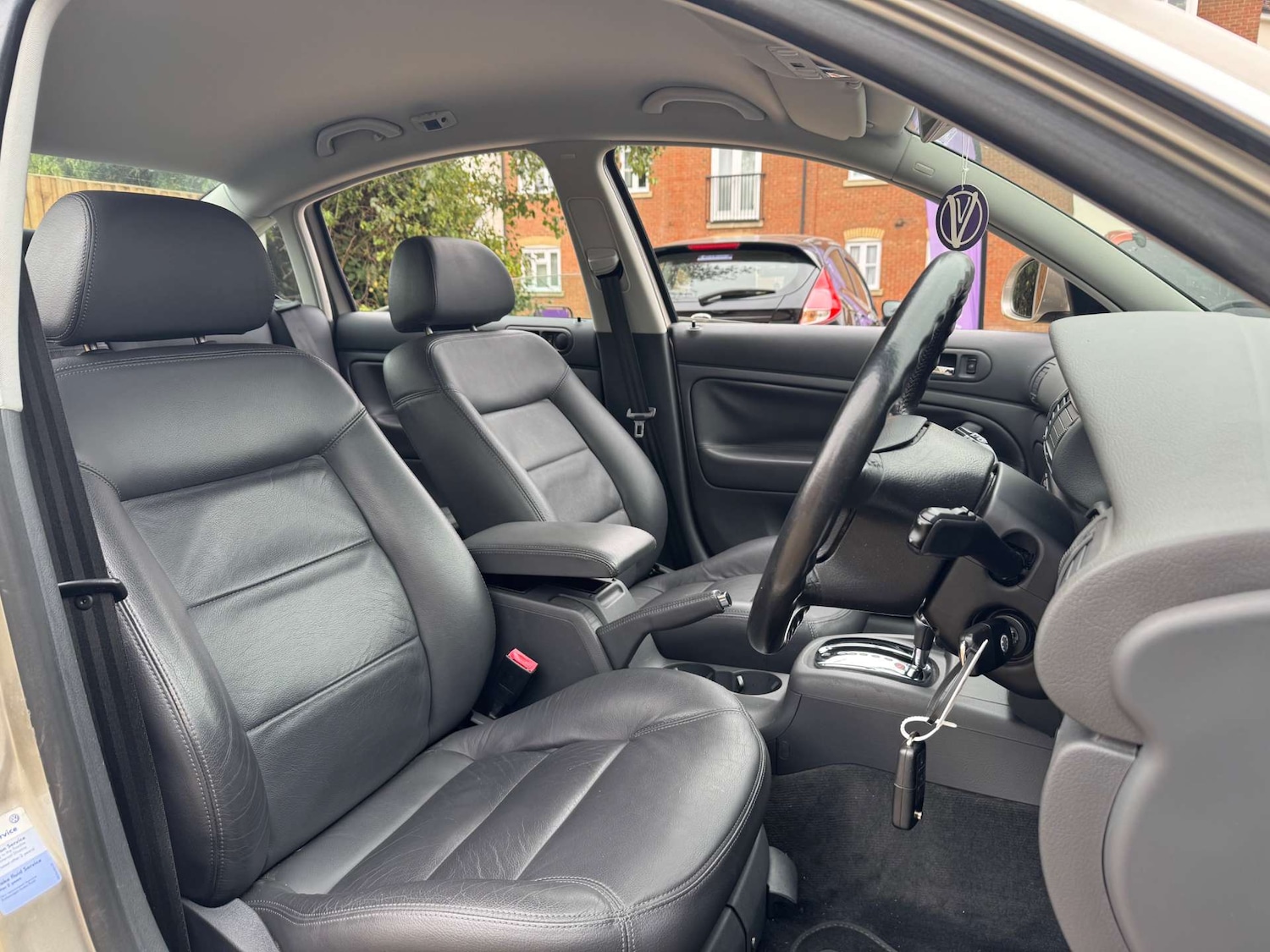 Used Volkswagen Passat 2004 for sale - 76245081: Photo 11