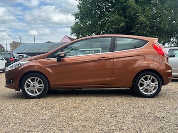 Used Ford Fiesta 2014 for sale - 75911135: Photo