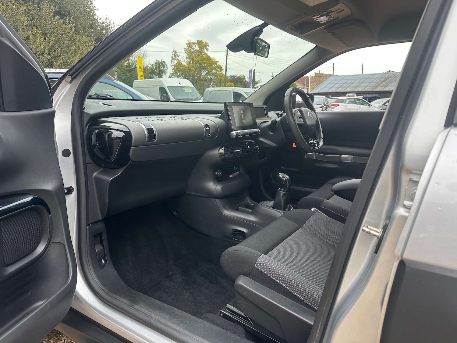 Used Citroen C4 Cactus 2015 for sale - 76101553: Photo 15