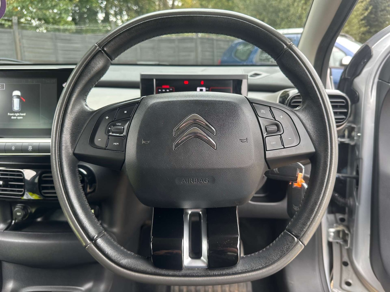Used Citroen C4 Cactus 2015 for sale - 76101553: Photo 18