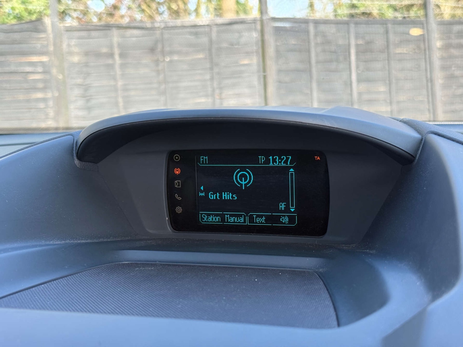 Used Ford C-Max 2015 for sale - 77655515: Photo 18