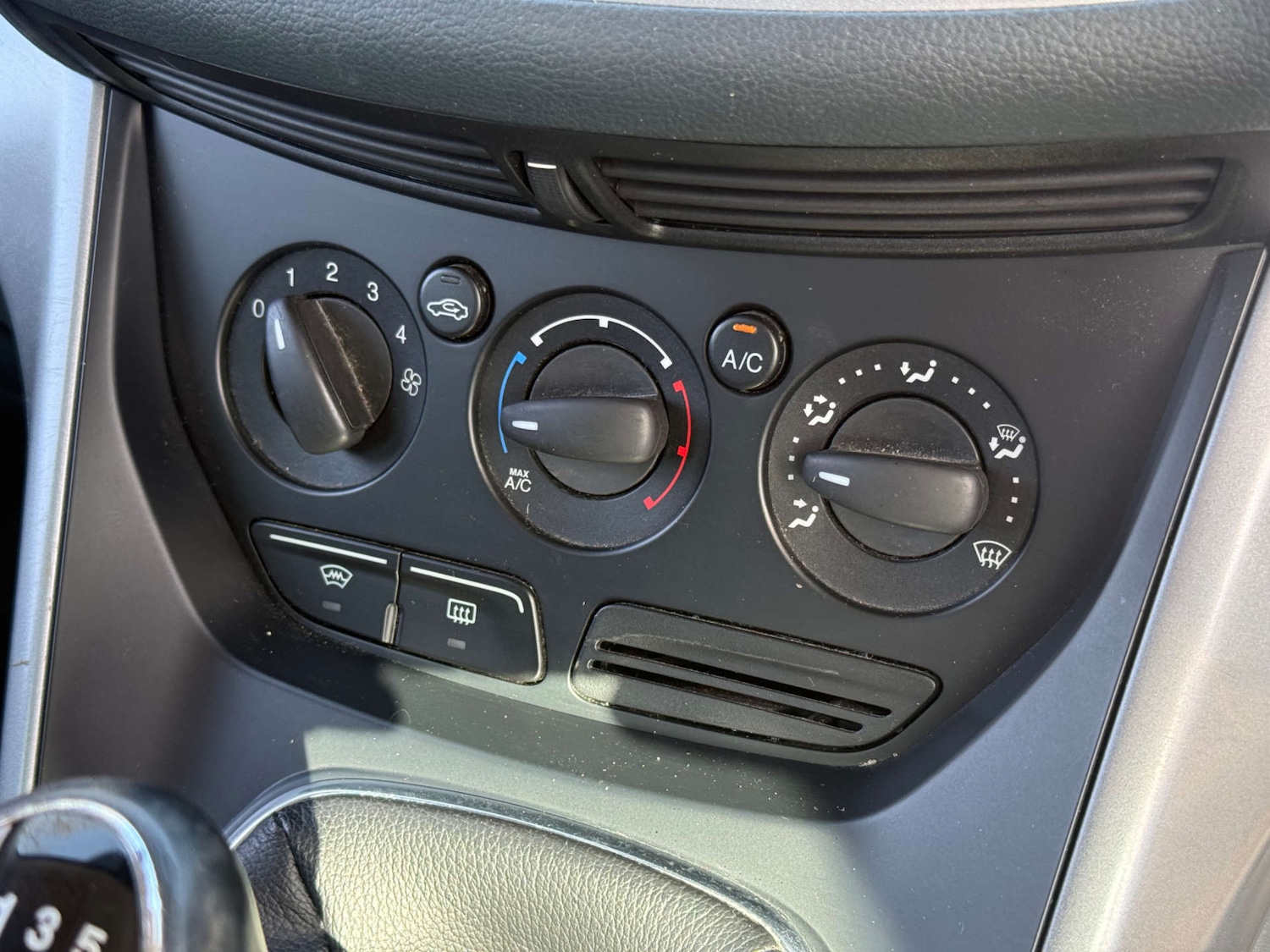 Used Ford C-Max 2015 for sale - 77655515: Photo 21