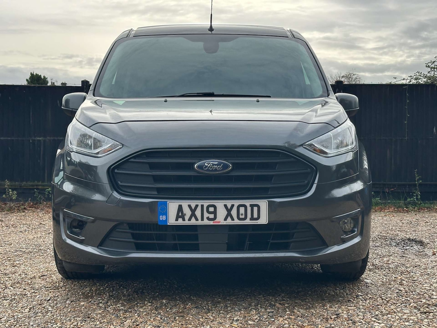 Used Ford Transit Connect 2019 for sale - 76404401: Photo 2