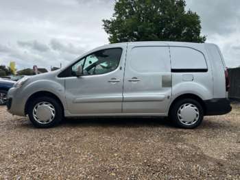 Used Citroen Berlingo 2017 for sale - 75035809: Photo