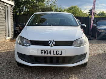 Used Volkswagen Polo 2014 for sale - 79603574: Photo