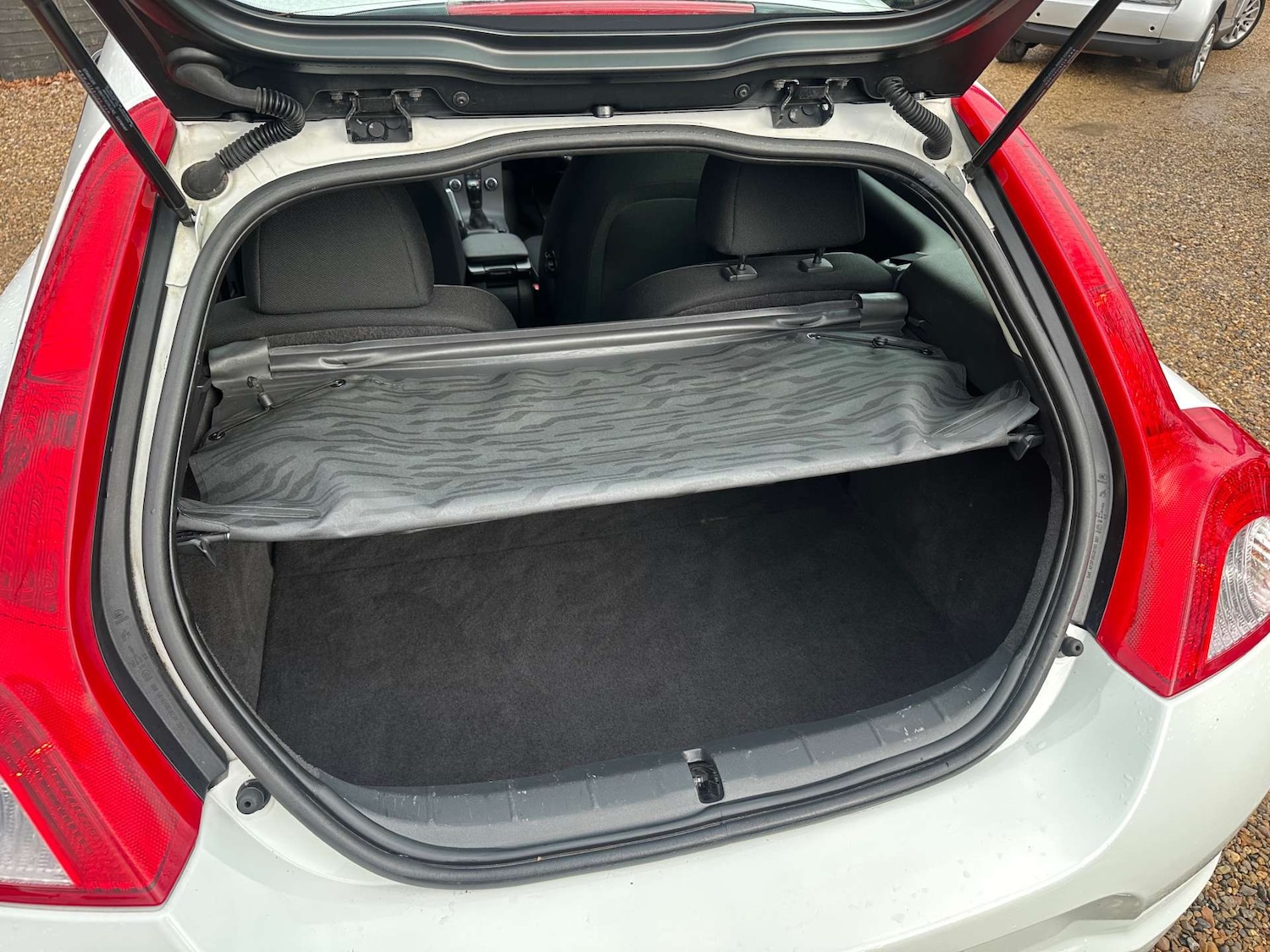 Used Volvo C30 2011 for sale - 77406069: Photo 13