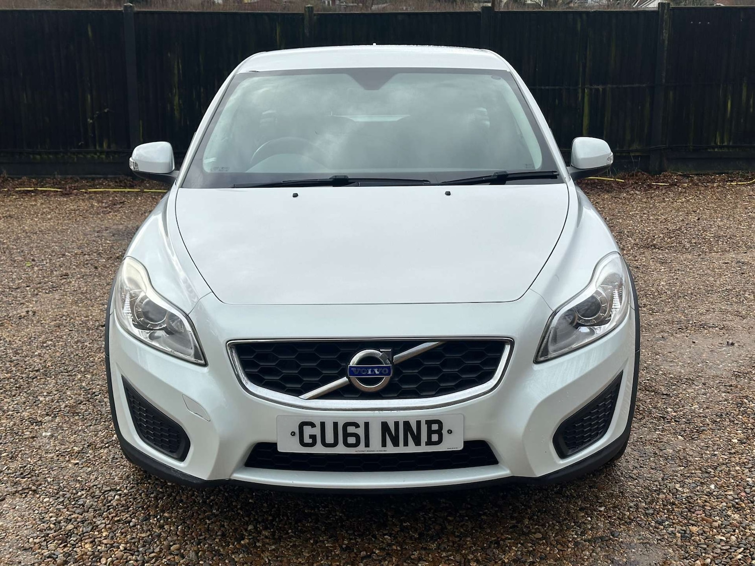 Used Volvo C30 2011 for sale - 77406069: Photo 2