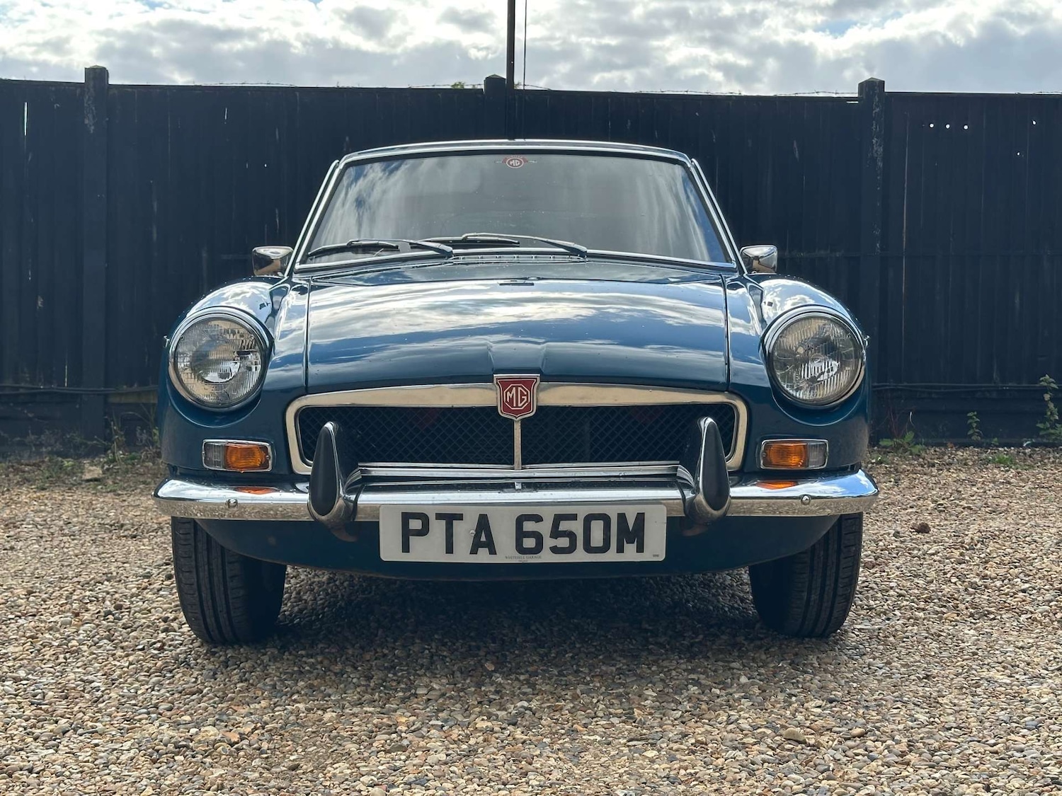 Used MG MGB GT 1974 for sale - 77115877: Photo 2