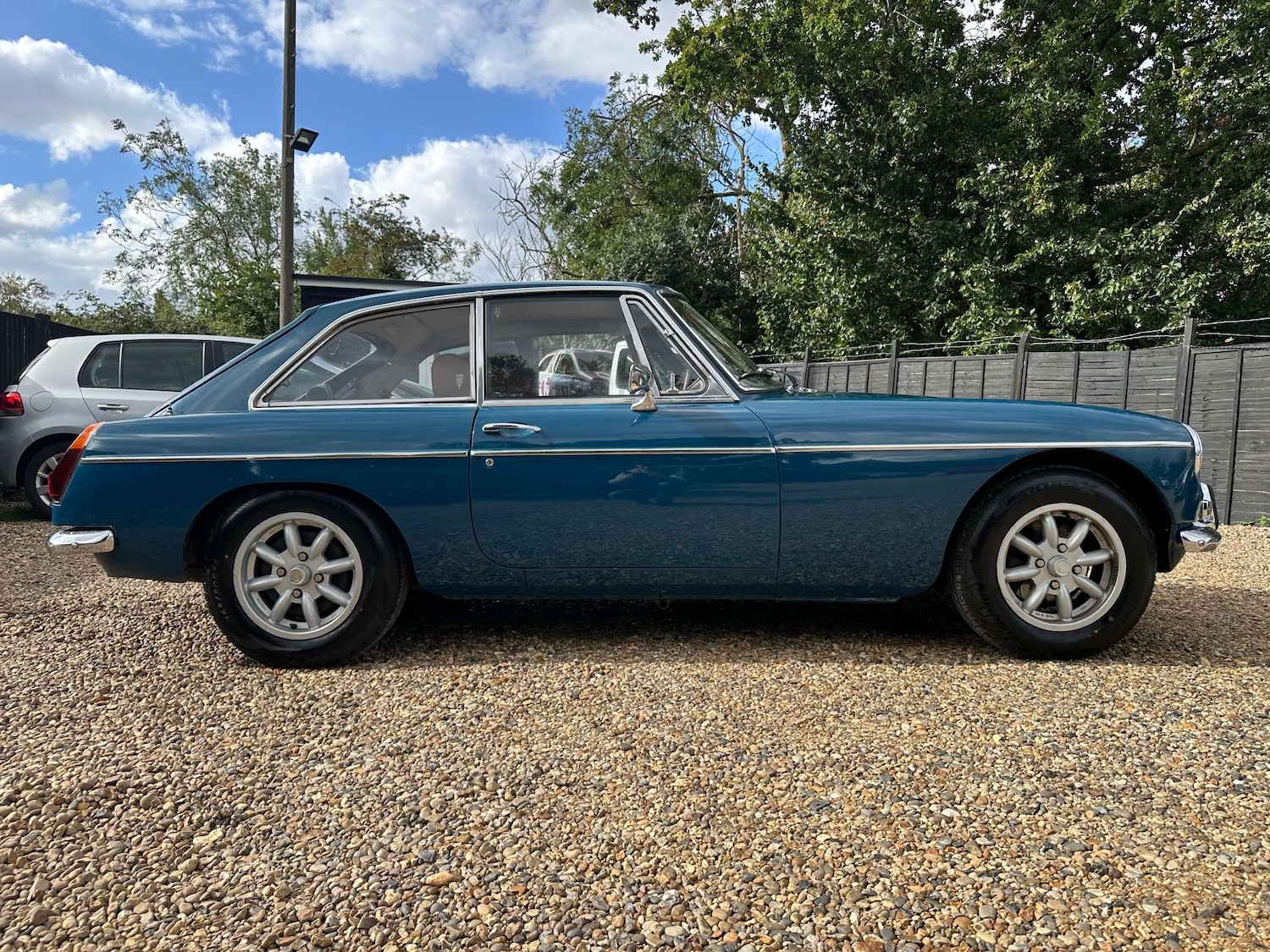 Used MG MGB GT 1974 for sale - 77115877: Photo 8