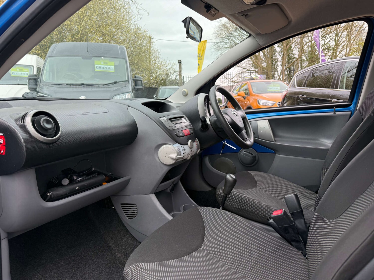 Used Toyota AYGO 2010 for sale - 78162681: Photo 14