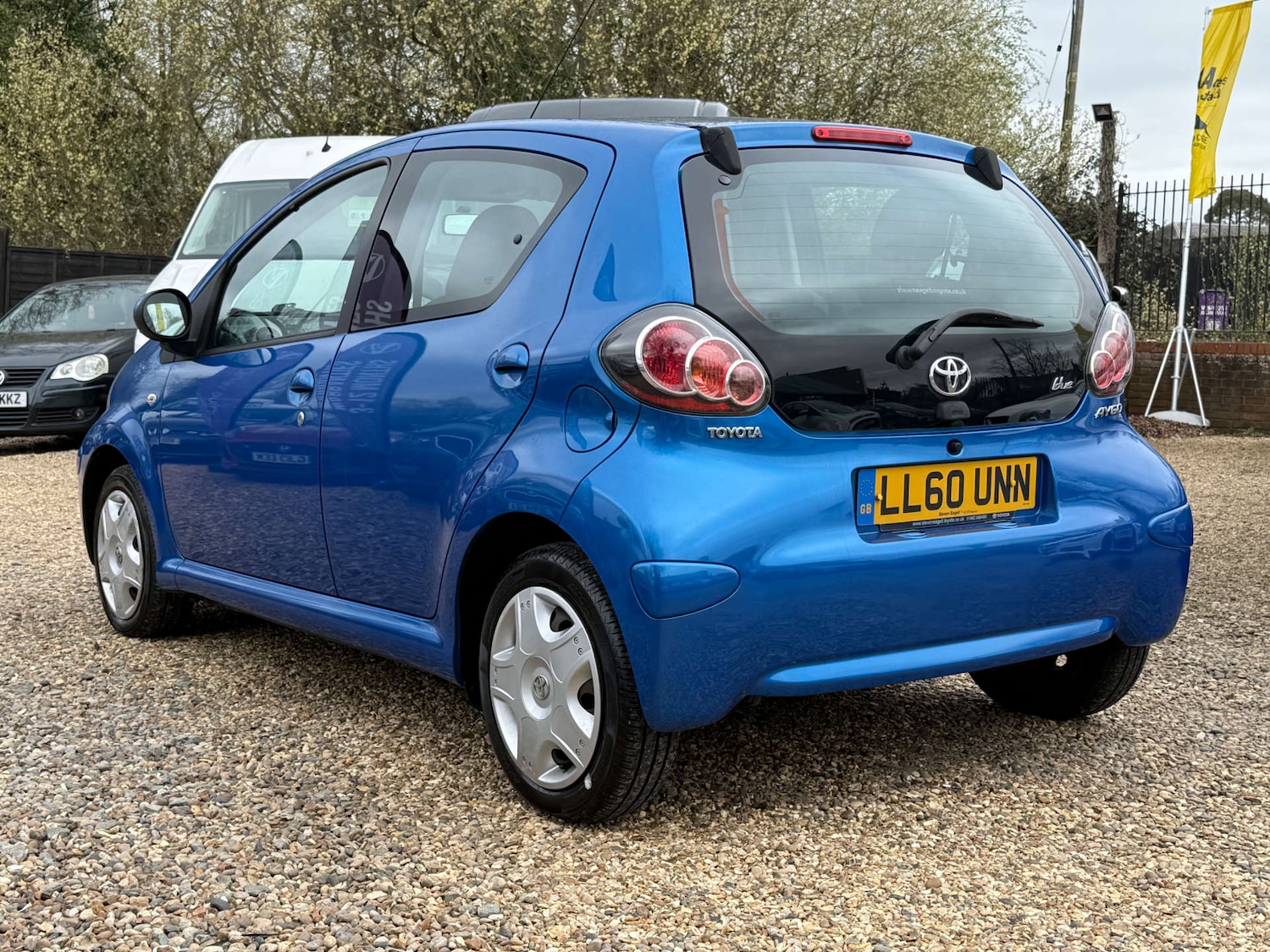 Used Toyota AYGO 2010 for sale - 78162681: Photo 5