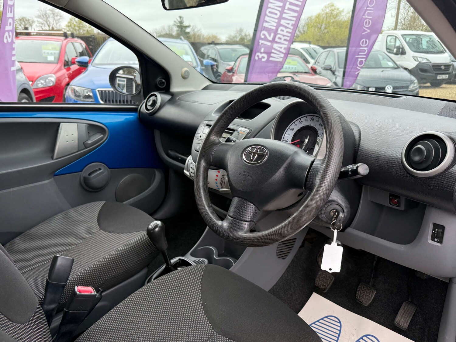 Used Toyota AYGO 2010 for sale - 78162681: Photo 9