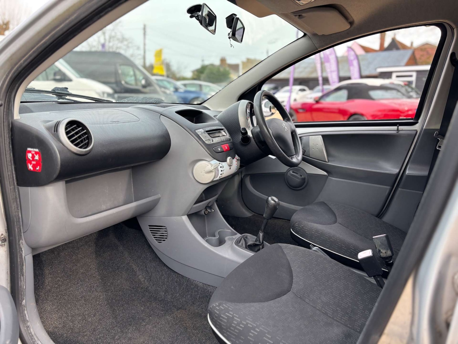 Used Peugeot 107 2010 for sale - 77903058: Photo 15