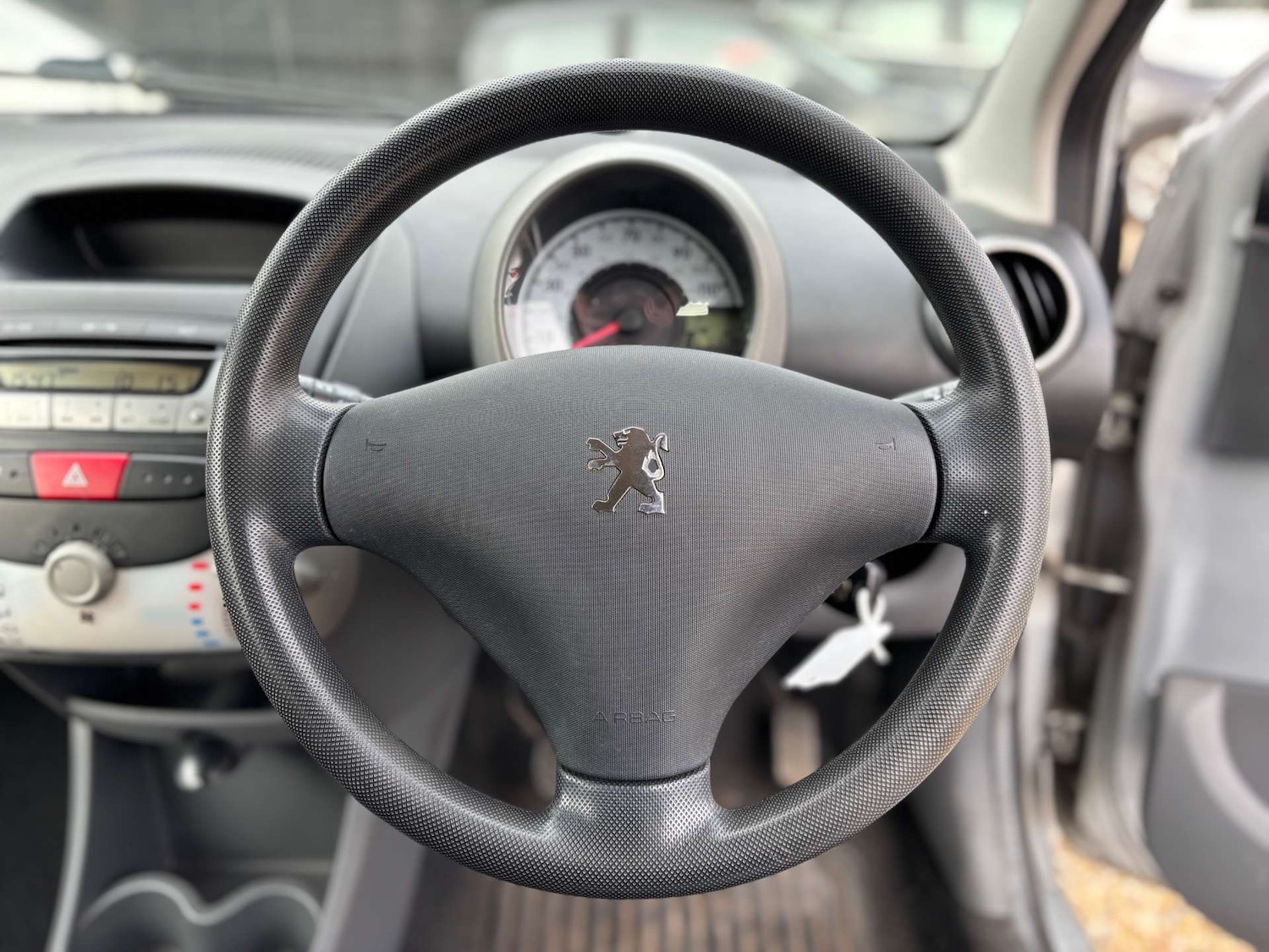 Used Peugeot 107 2010 for sale - 77903058: Photo 17