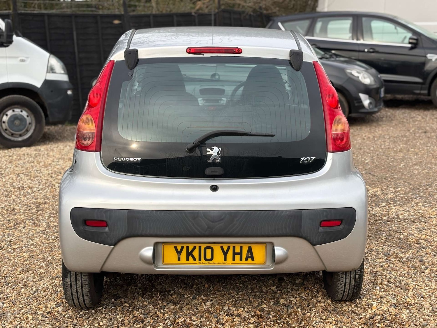 Used Peugeot 107 2010 for sale - 77903058: Photo 6