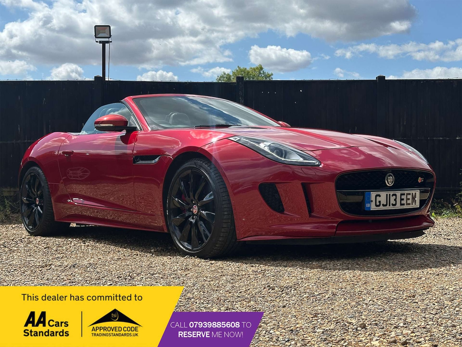 Used Jaguar F-Type 2013 for sale - 76601925: Photo 1