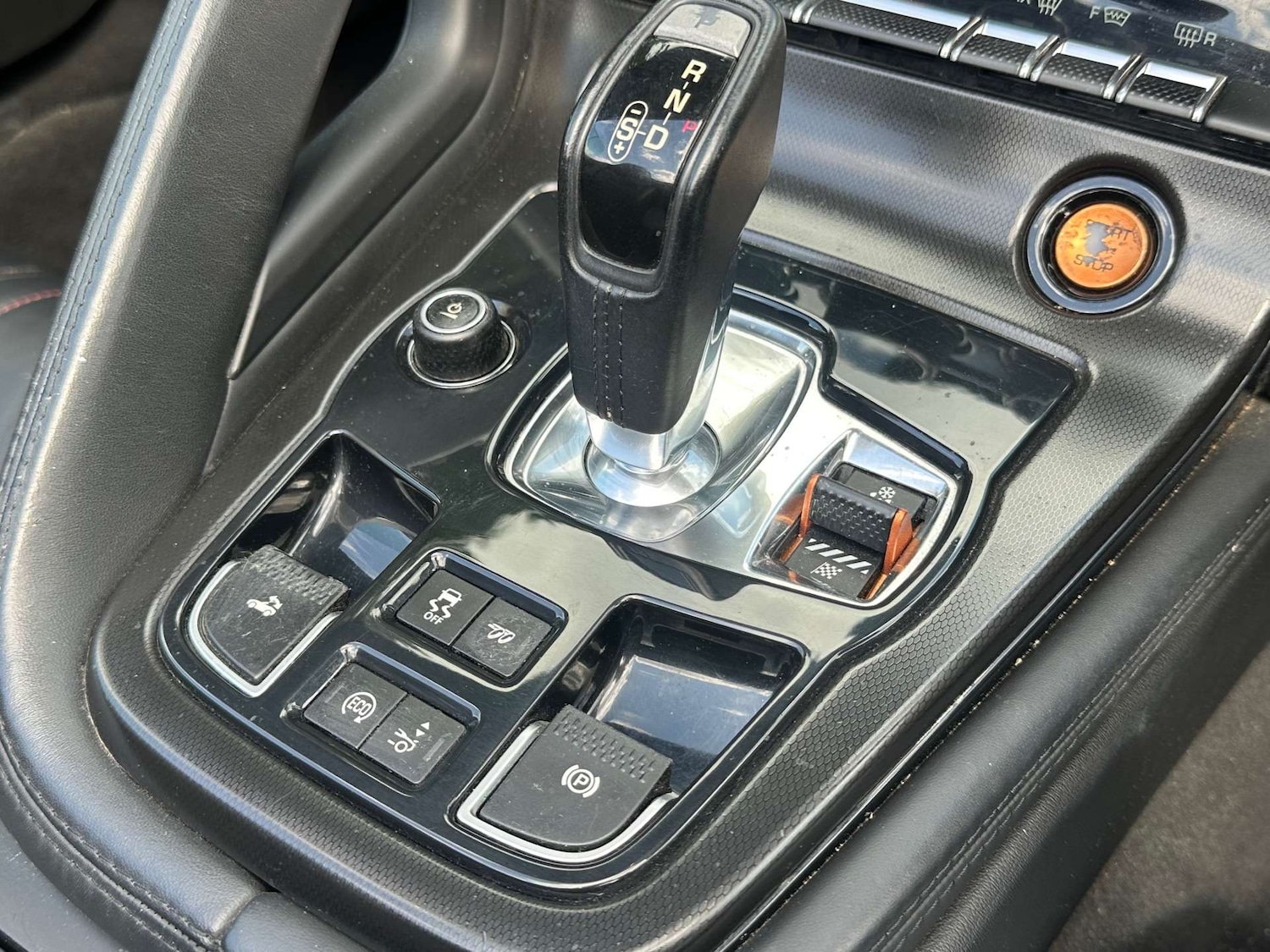 Used Jaguar F-Type 2013 for sale - 76601925: Photo 18