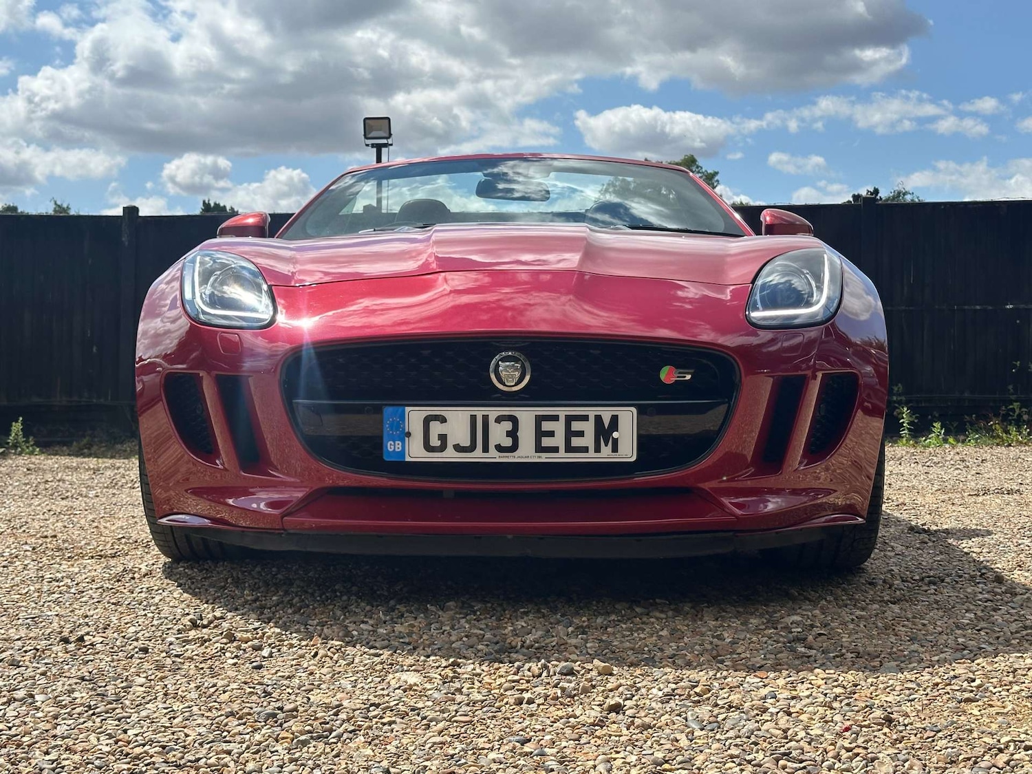 Used Jaguar F-Type 2013 for sale - 76601925: Photo 2