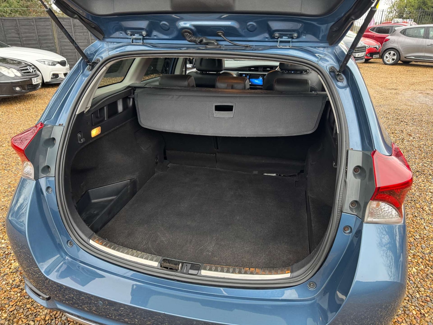 Used Toyota Auris 2016 for sale - 77483005: Photo 13