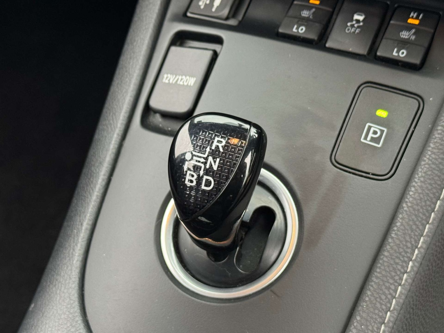 Used Toyota Auris 2016 for sale - 77483005: Photo 26