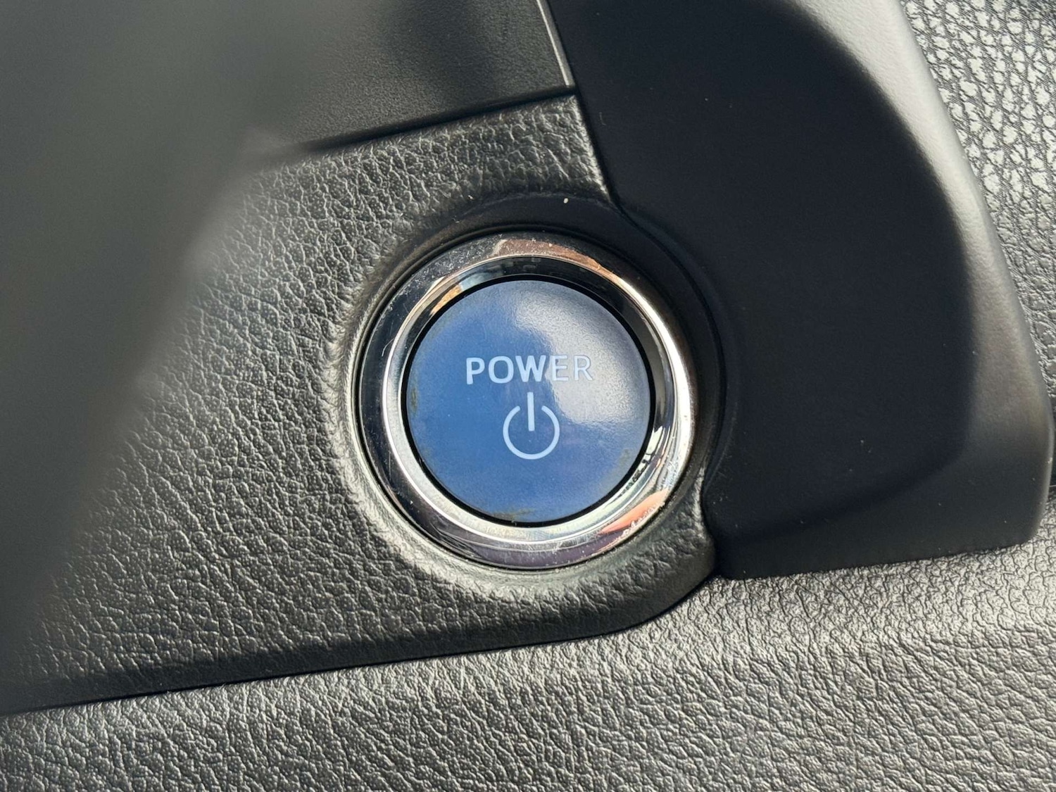 Used Toyota Auris 2016 for sale - 77483005: Photo 30