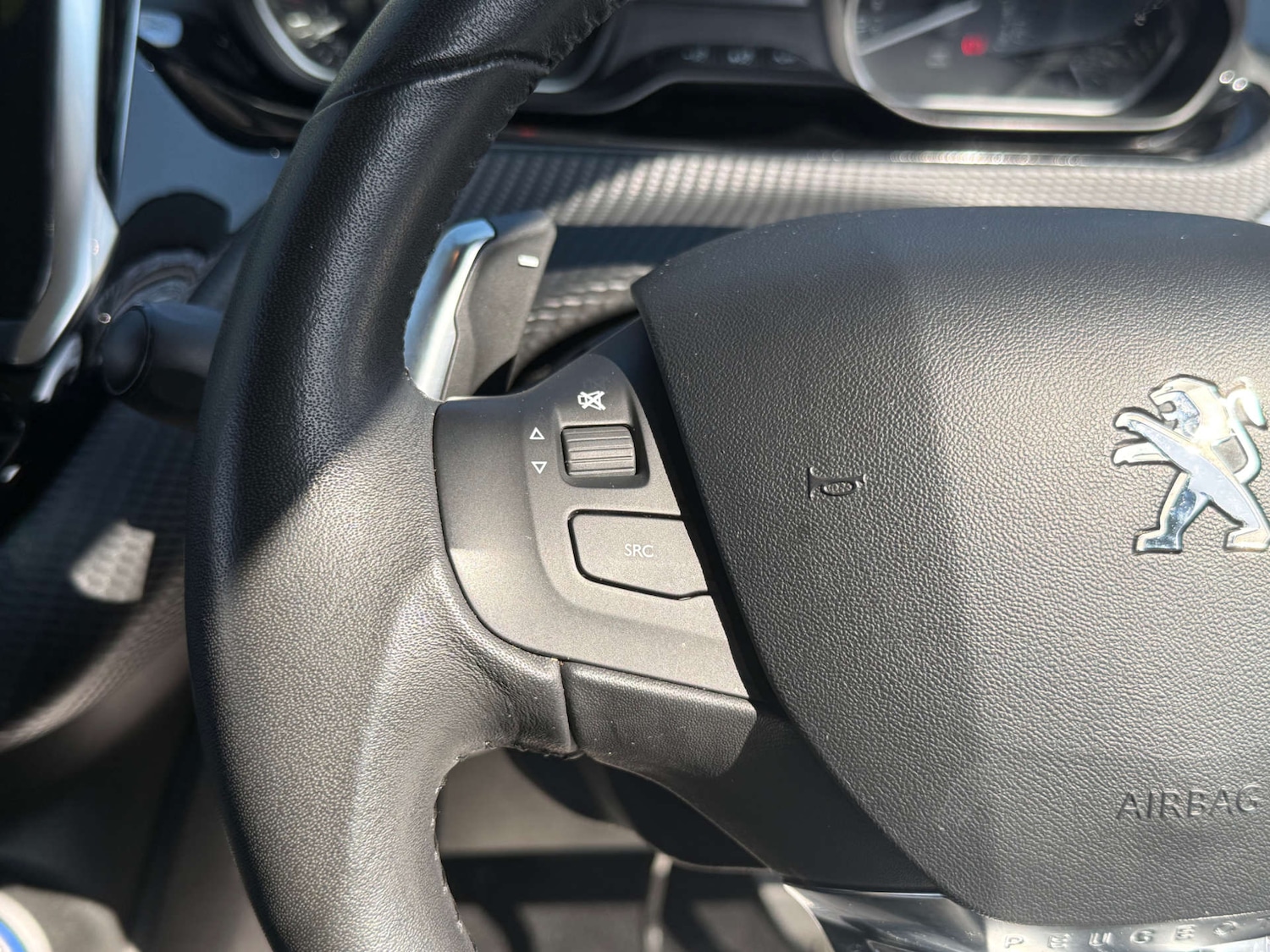 Used Peugeot 208 2016 for sale - 77655549: Photo 22