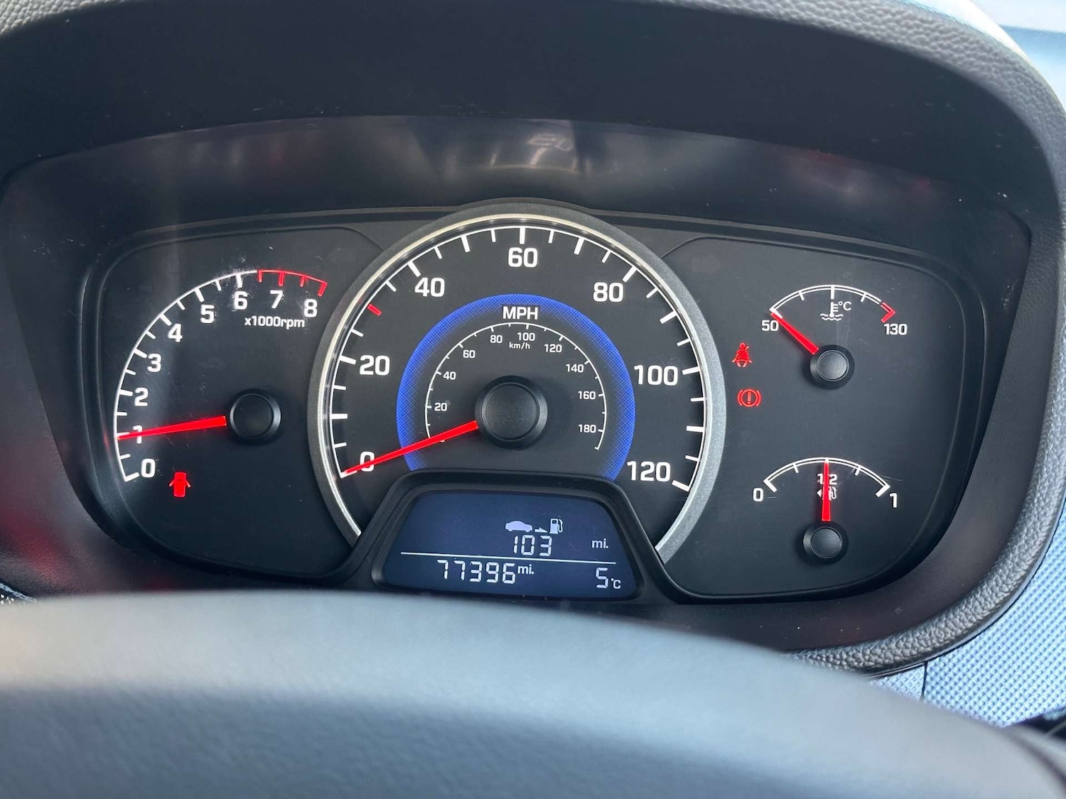 Used Hyundai i10 2016 for sale - 77101103: Photo 18