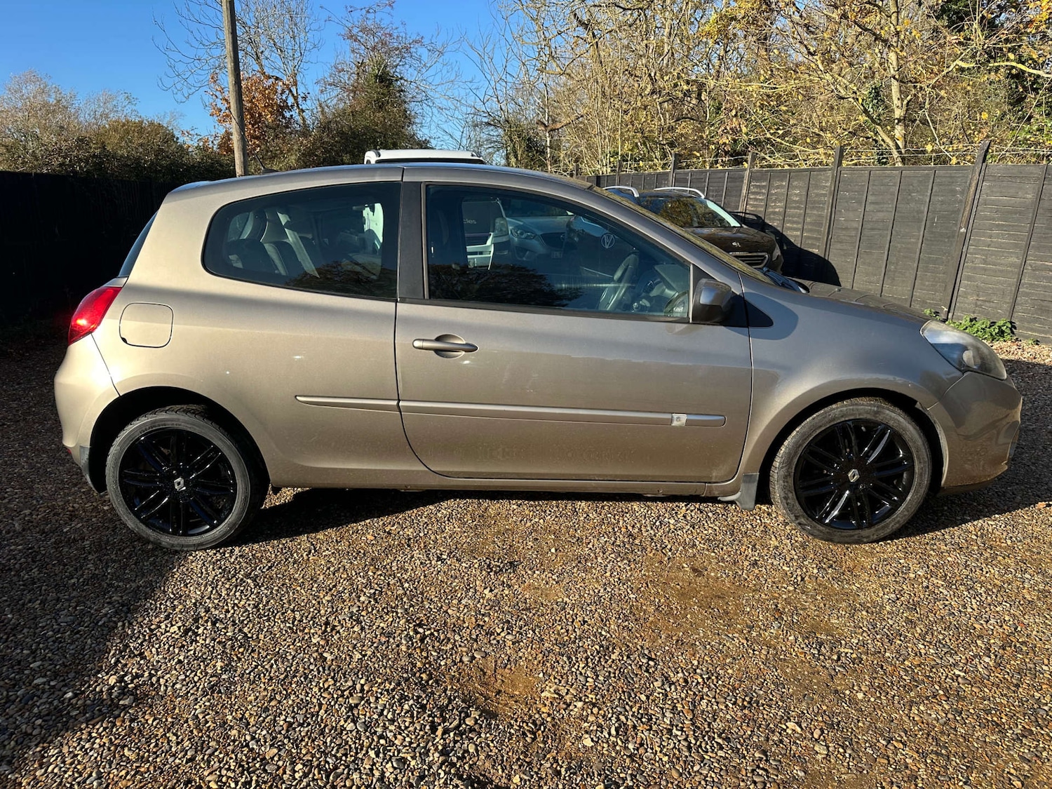 Used Renault Clio 2013 for sale - 76836441: Photo 8
