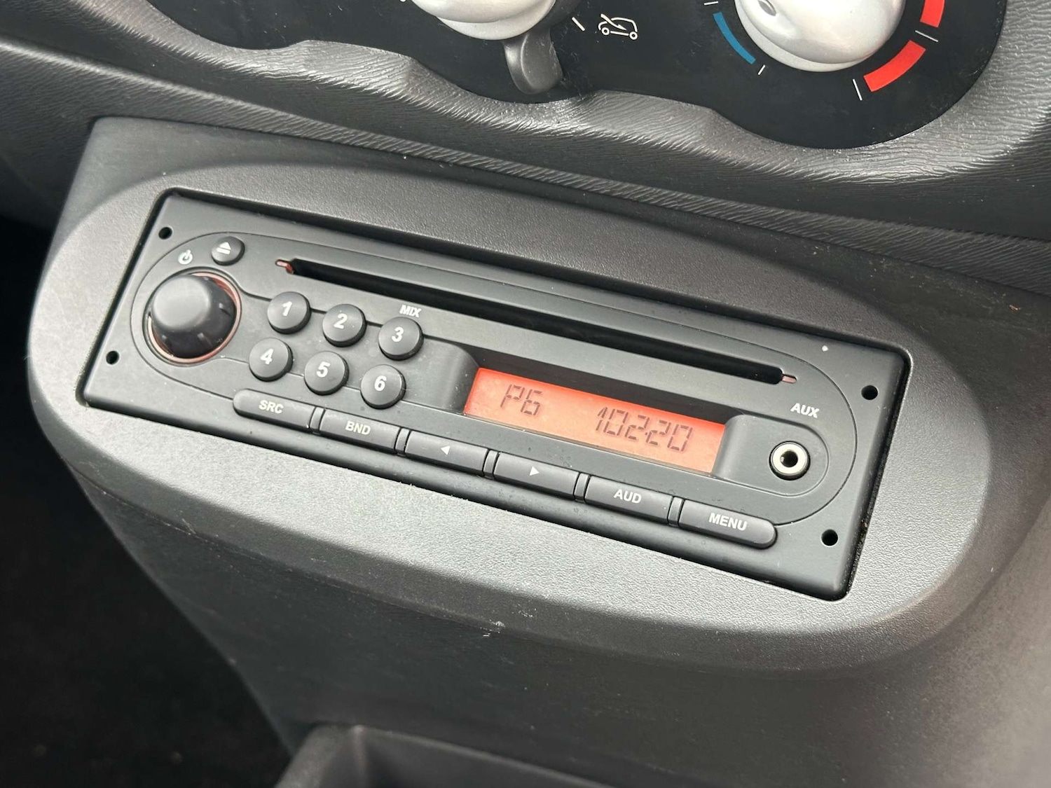 Used Renault Twingo 2009 for sale - 76526170: Photo 21