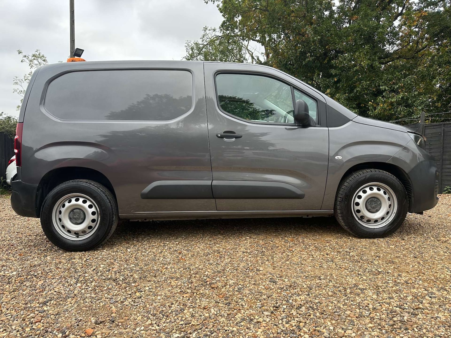 Used Peugeot Partner 2020 for sale - 76404397: Photo 8