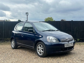 Toyota - Yaris