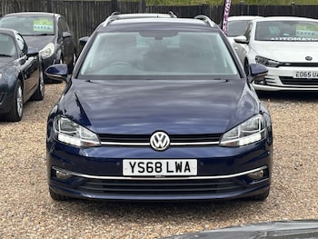 Used Volkswagen Golf 2018 for sale - 79330765: Photo
