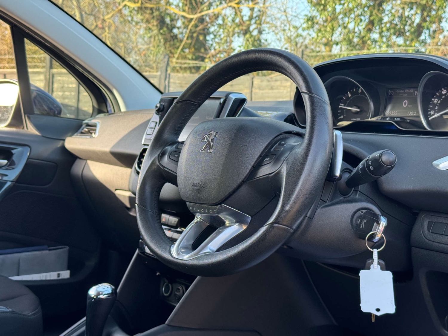 Used Peugeot 208 2013 for sale - 77792561: Photo 11