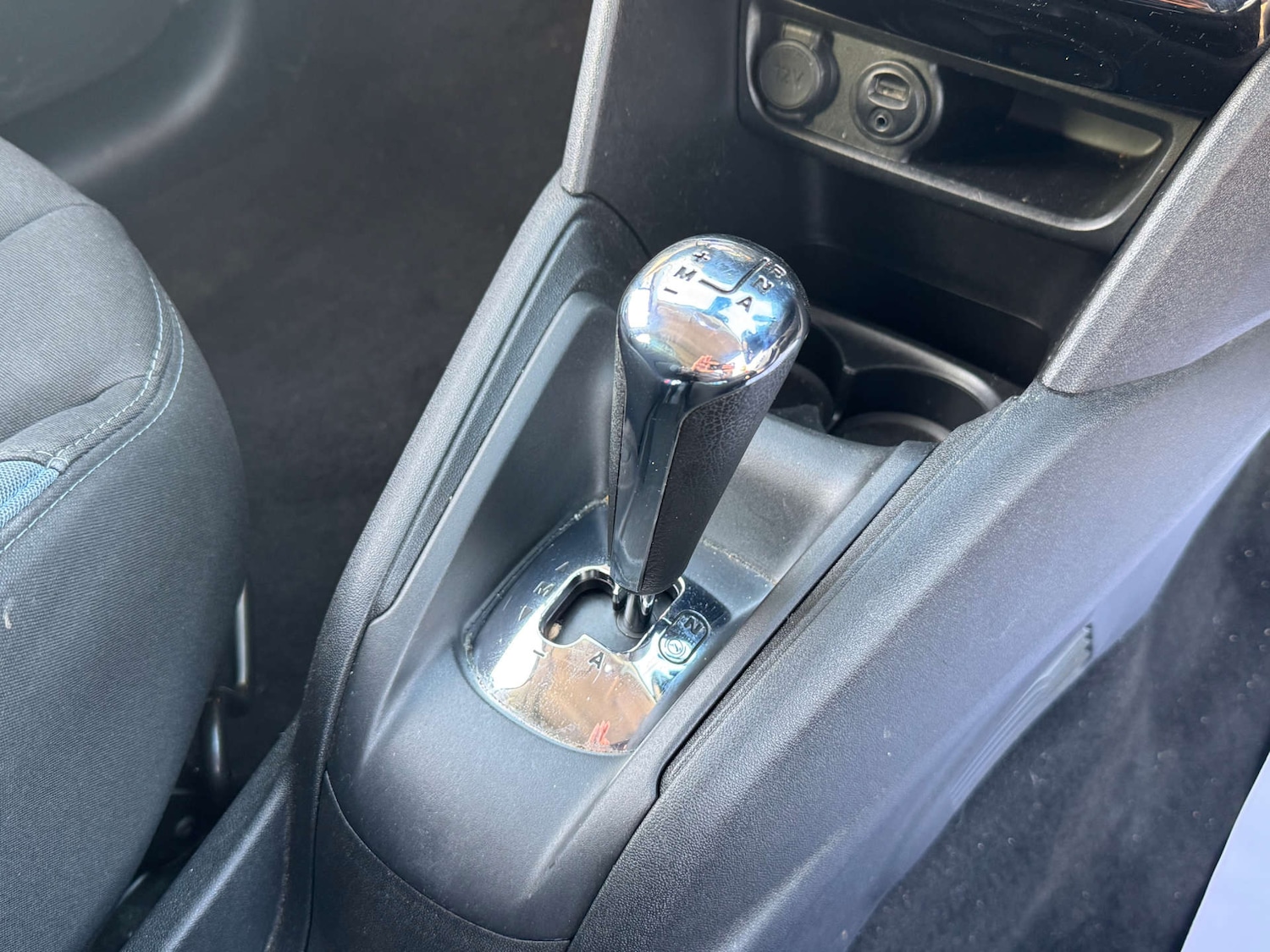 Used Peugeot 208 2013 for sale - 77792561: Photo 23