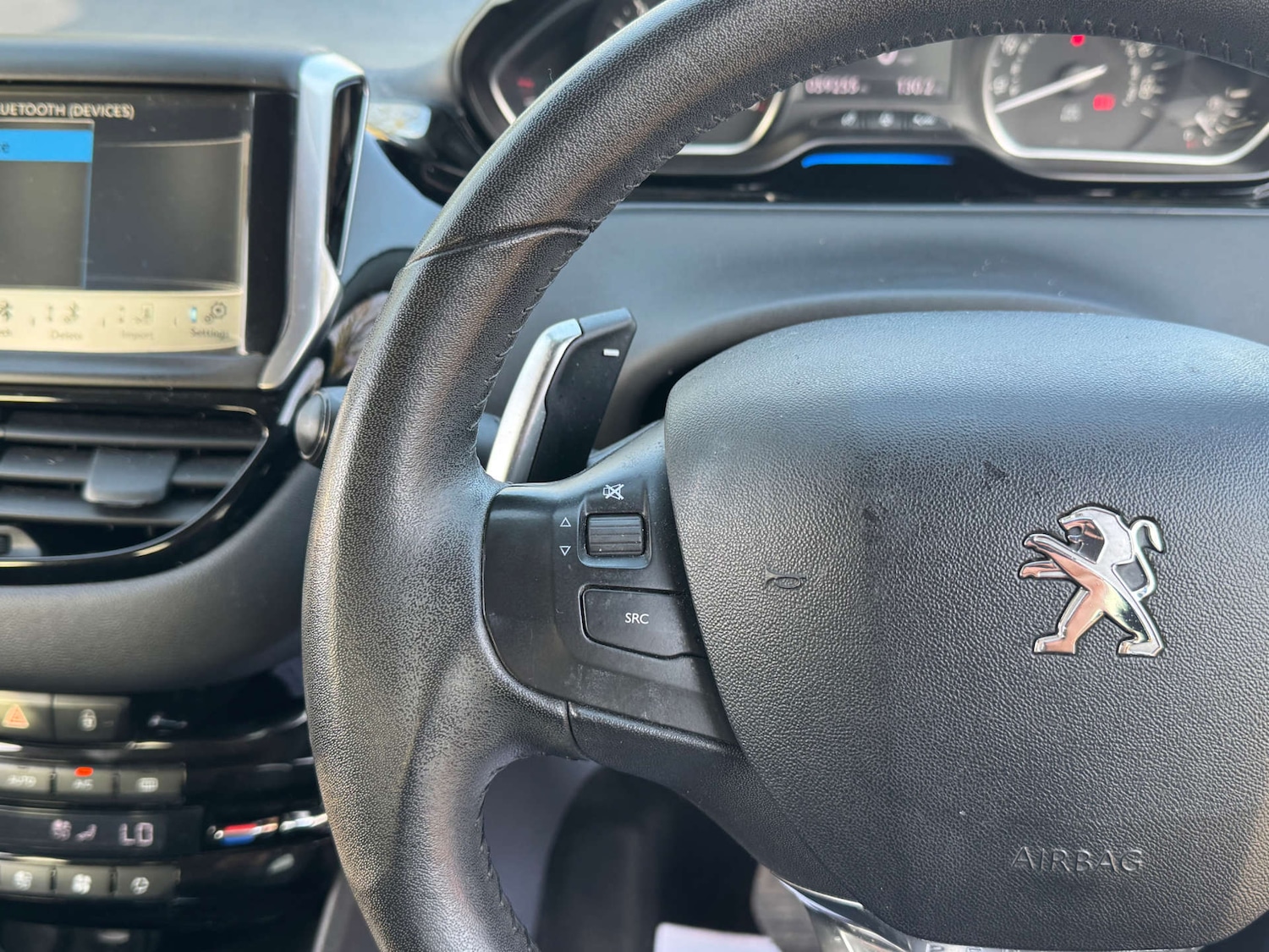 Used Peugeot 208 2013 for sale - 77792561: Photo 24