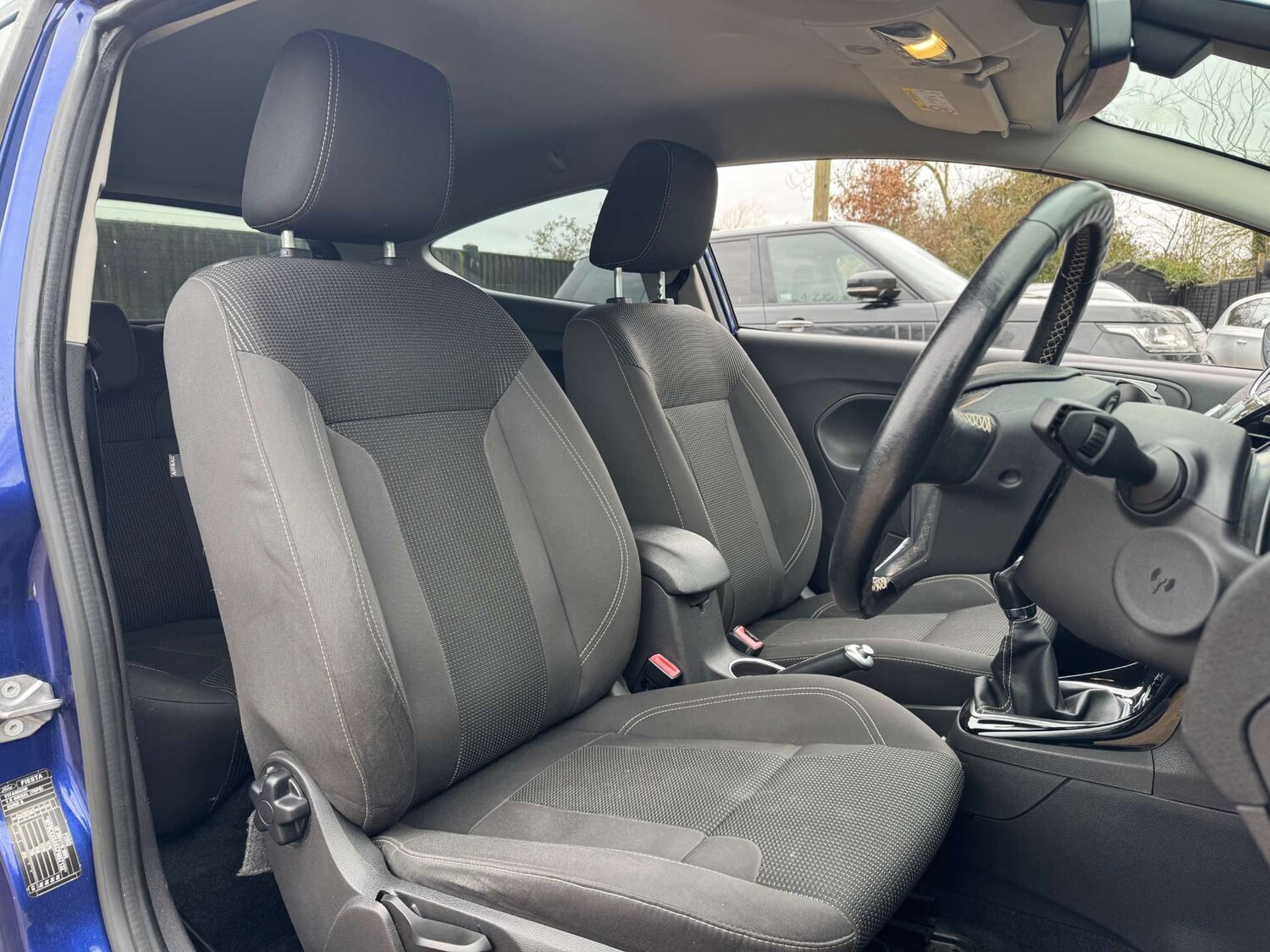 Used Ford Fiesta 2015 for sale - 77650532: Photo 11