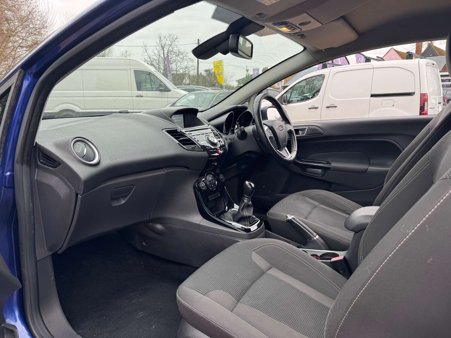 Used Ford Fiesta 2015 for sale - 77650532: Photo 15