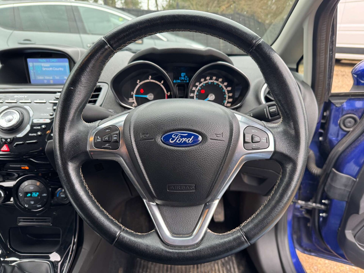 Used Ford Fiesta 2015 for sale - 77650532: Photo 17