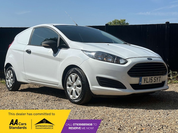 Used Ford Fiesta 2015 for sale - 76194678: Photo 1